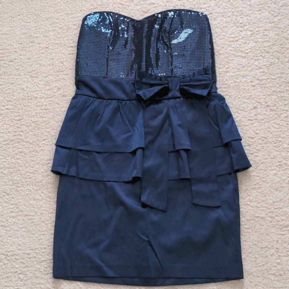 Navy dress